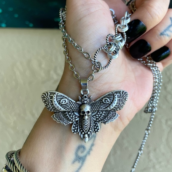 Handmade Chocker maille chain with moth skull moon design charm necklace boho - Picture 10 of 11